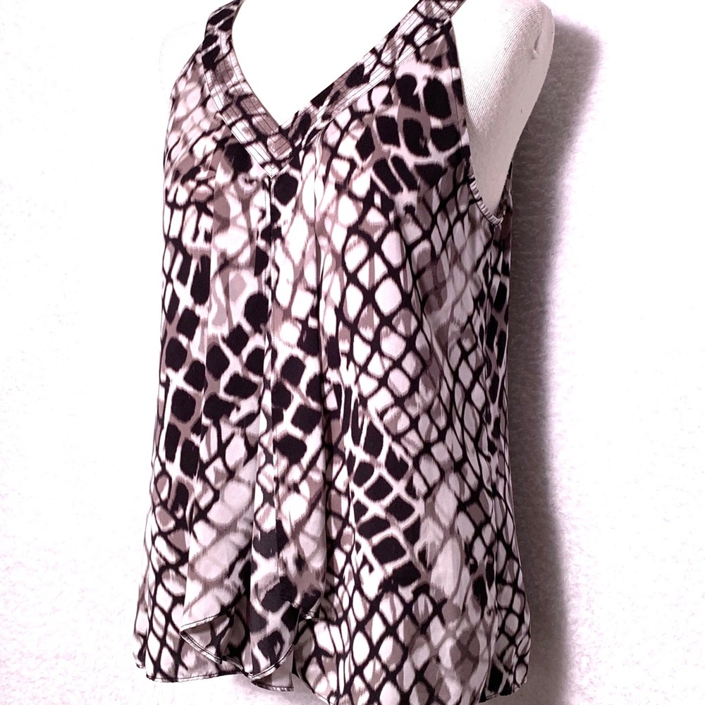 ❗️SOLD❗️Ann Taylor Silky Snake Print Blouse - Picture 2 of 8